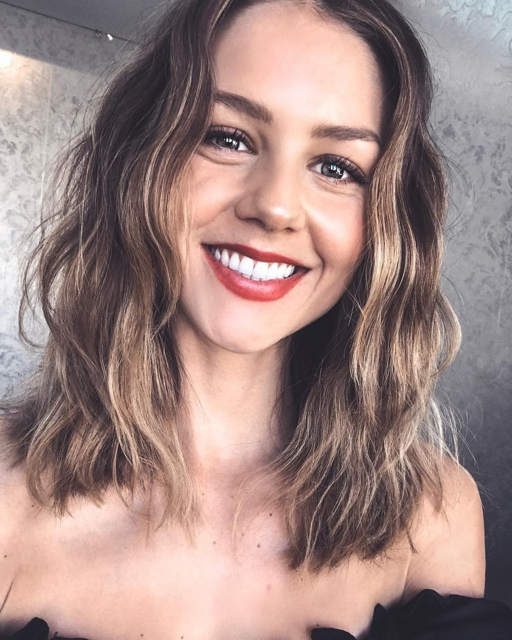 Isabelle Cornish