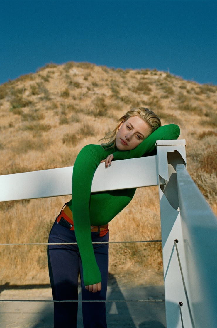 Lili Reinhart