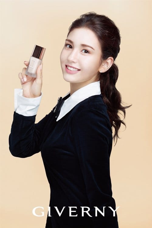 So-mi Jeon So-mi Jeon