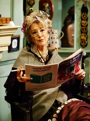 Maureen Lipman