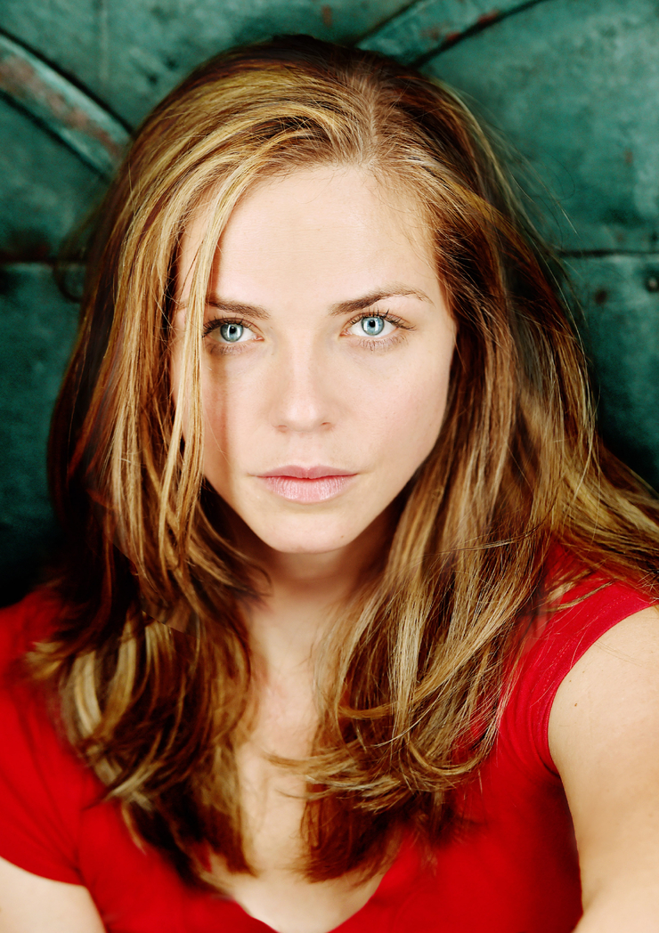 Anja Akstin Anja Akstin