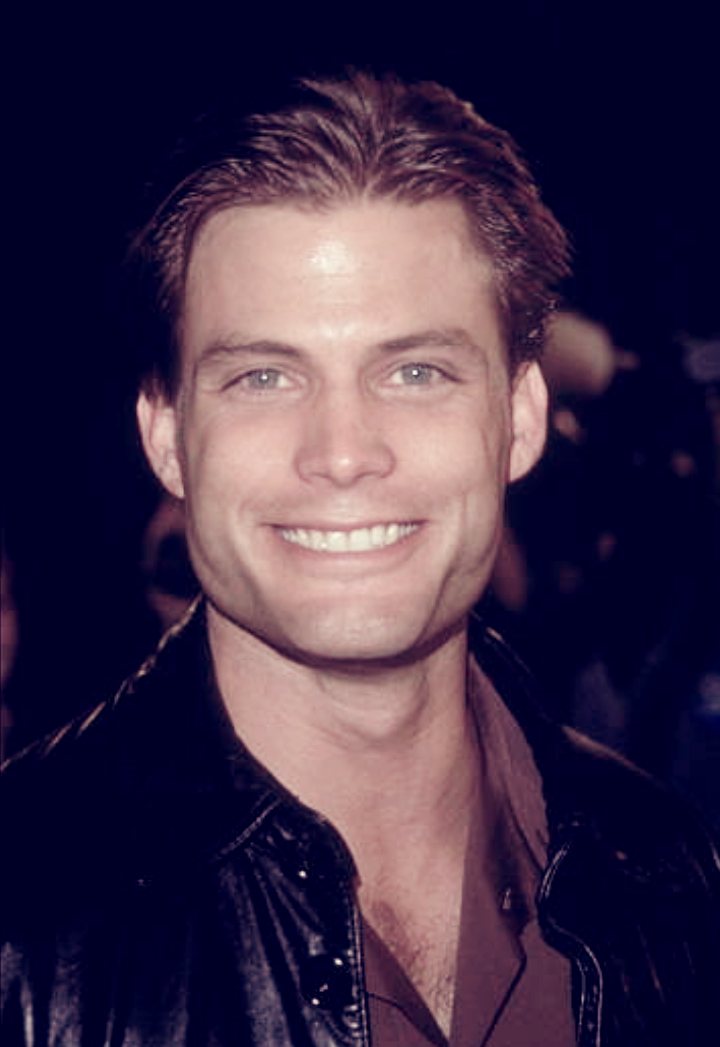 Picture of Casper Van Dien