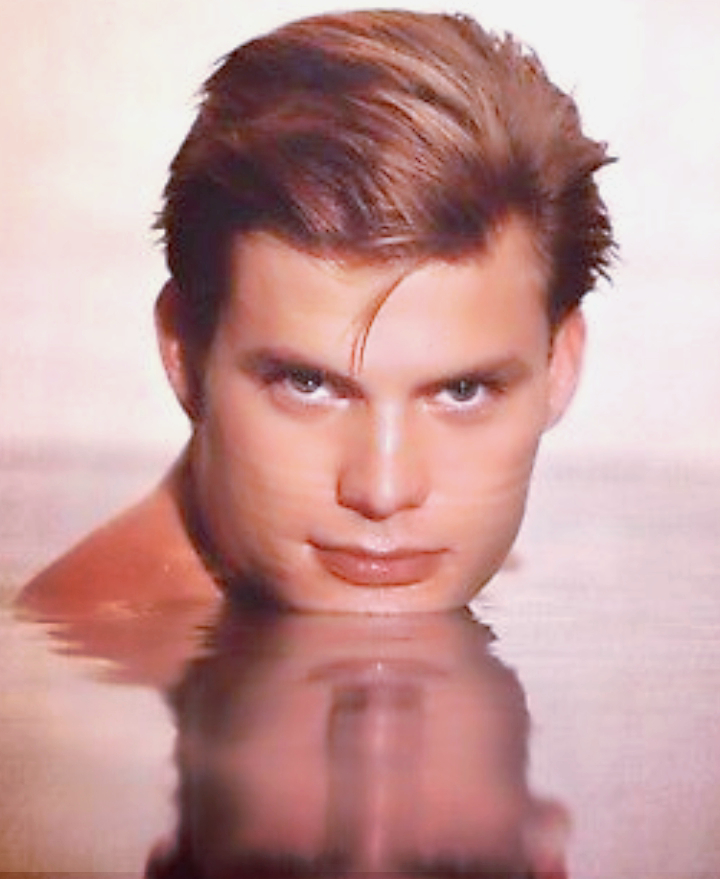 Casper Van Dien