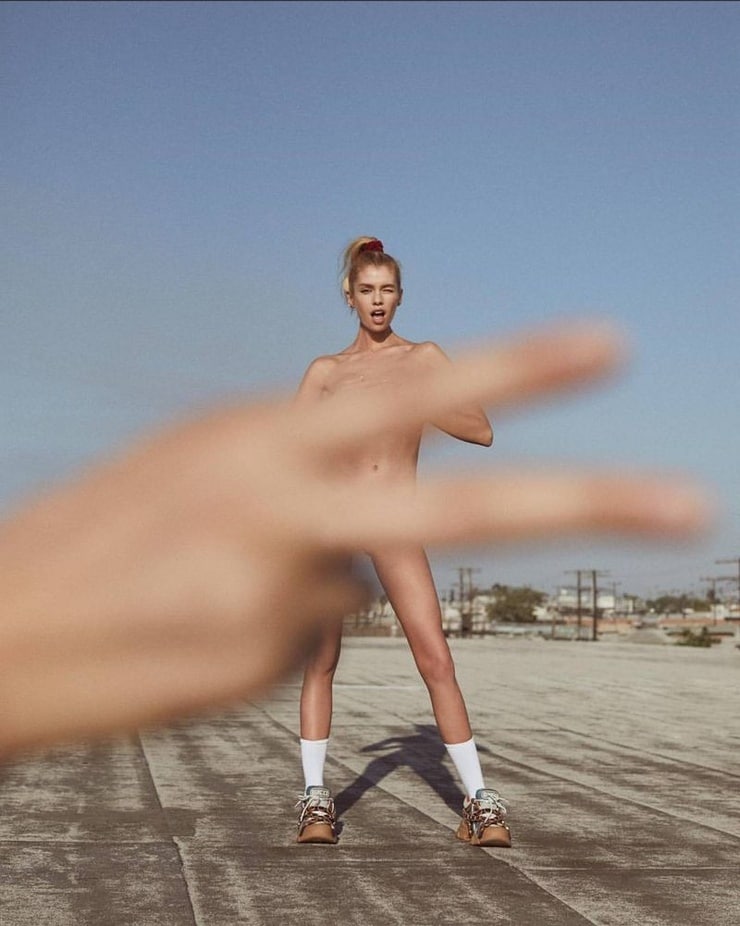Stella Maxwell Stella Maxwell
