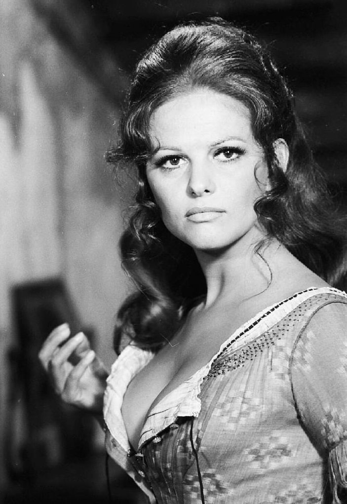 Claudia Cardinale