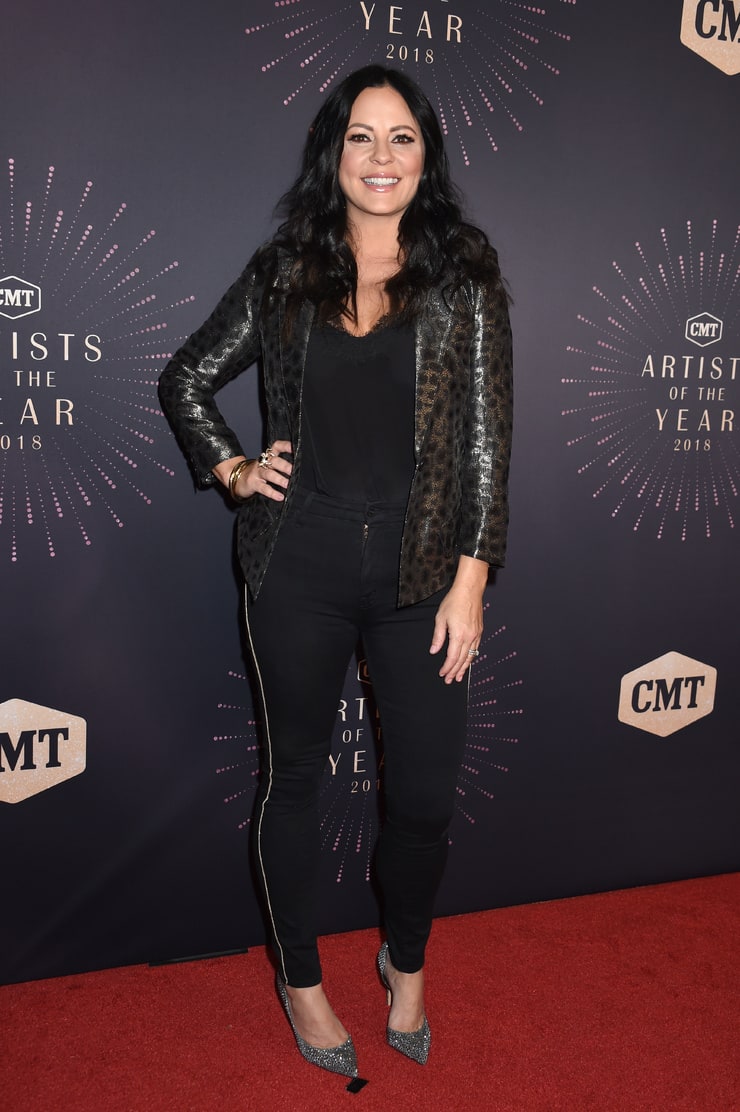 Sara Evans