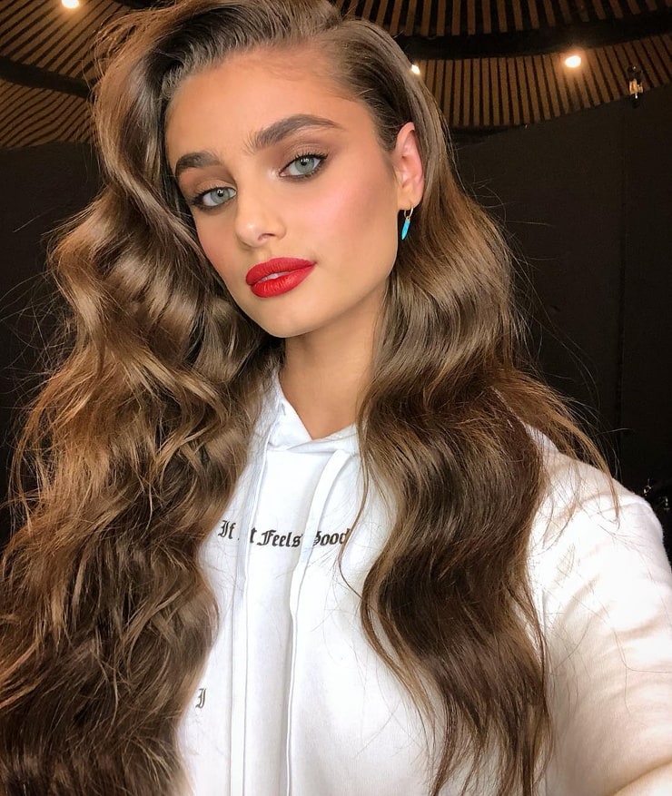 Taylor Marie Hill picture