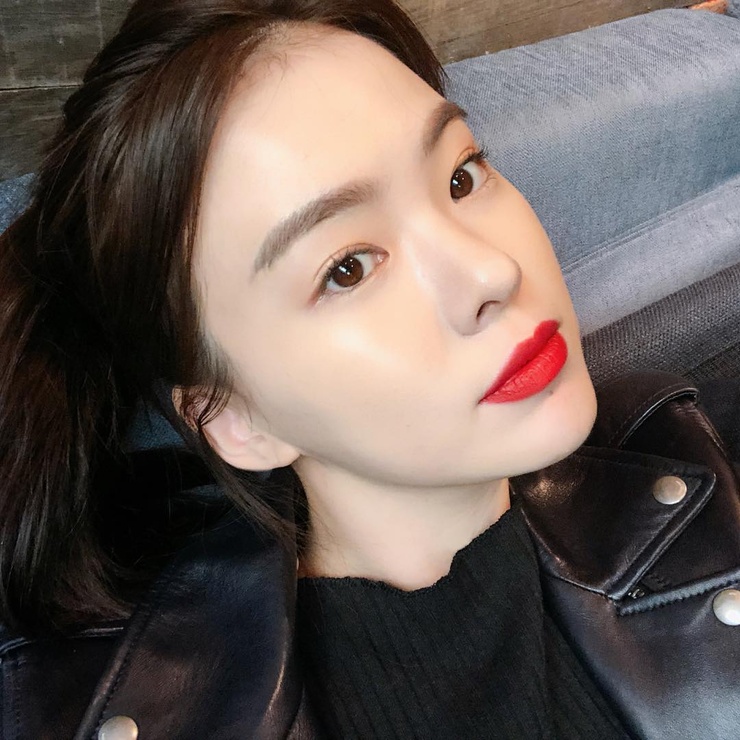 Ha Neul (하늘)