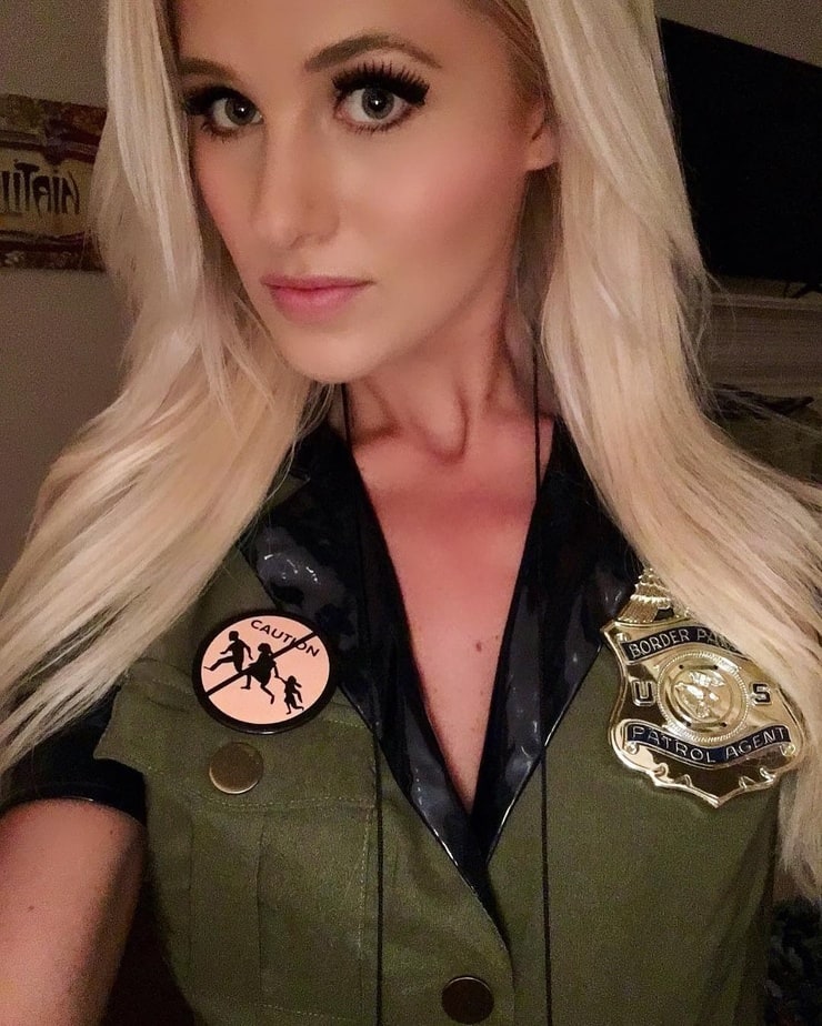 Tomi Lahren.