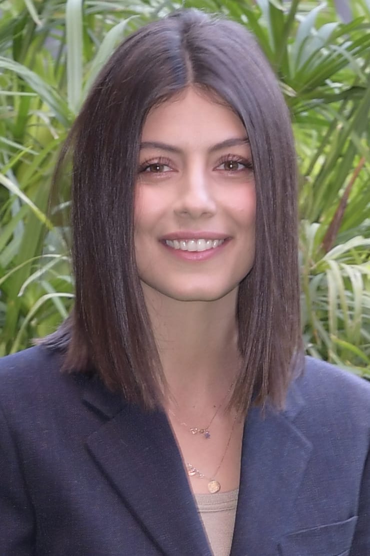 Alessandra Mastronardi Alessandra Mastronardi
