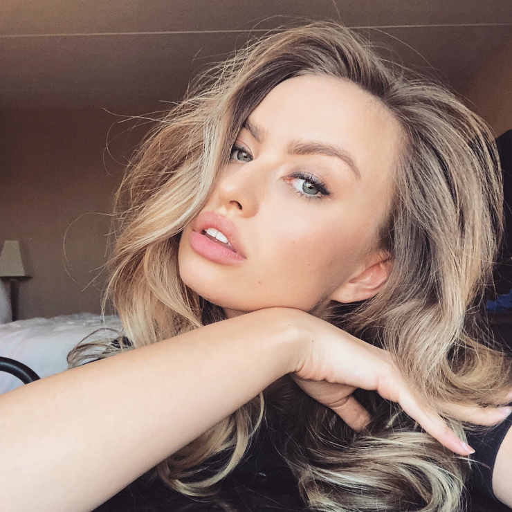 Taylor Howard Taylor Howard