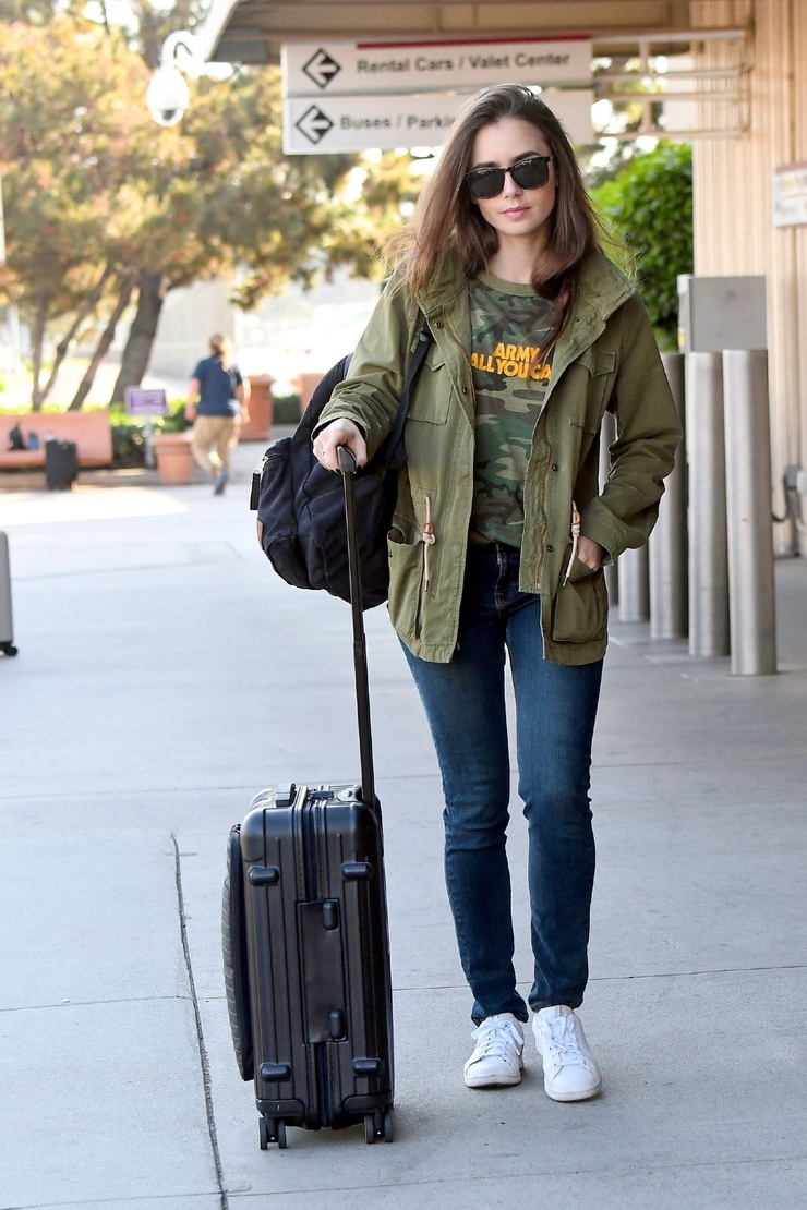 Lily Collins