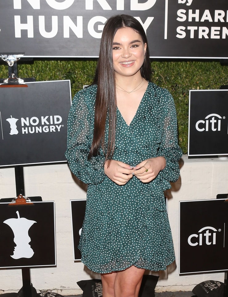 Landry Bender