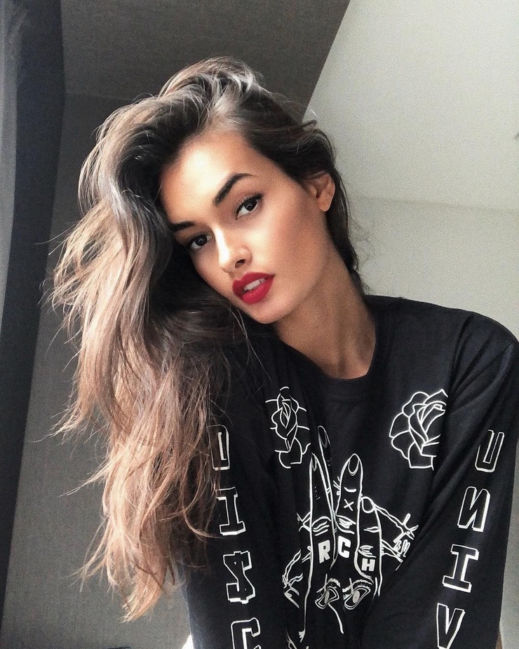 Gizele Oliveira Gizele Oliveira