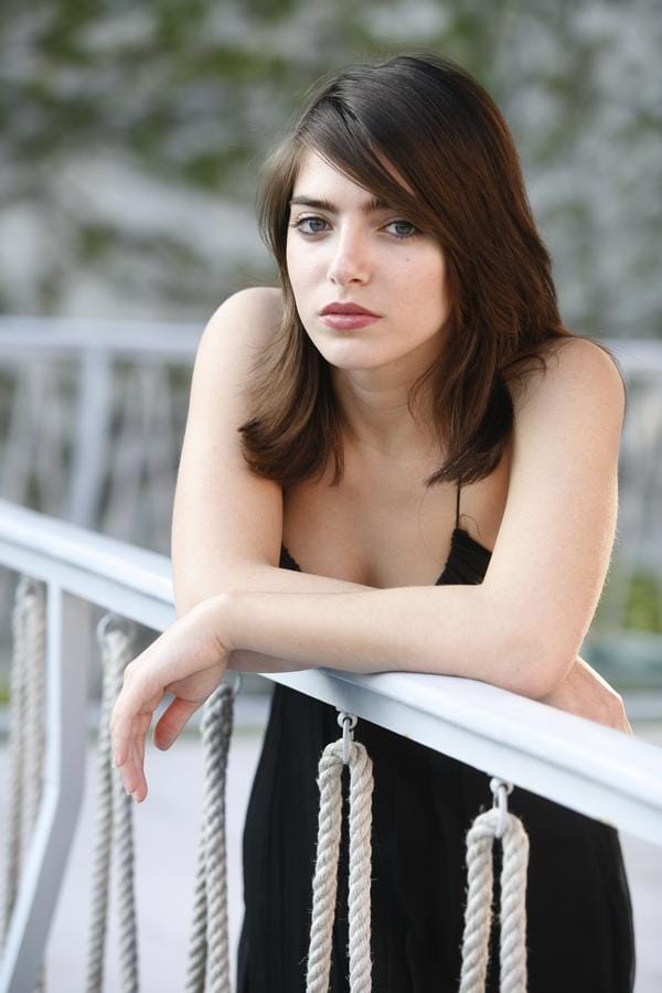 Zoé Corraface