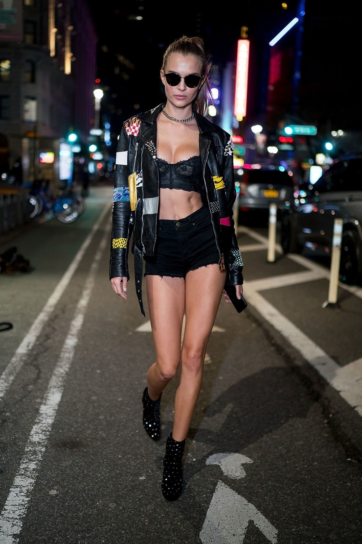 Josephine Skriver Josephine Skriver