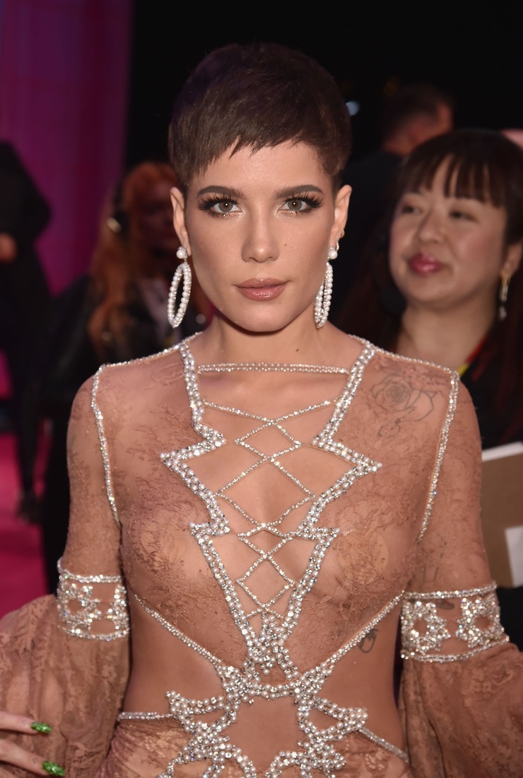 Halsey Halsey