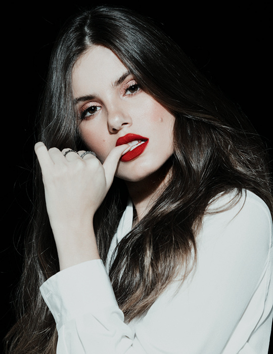 Camila Queiroz Camila Queiroz