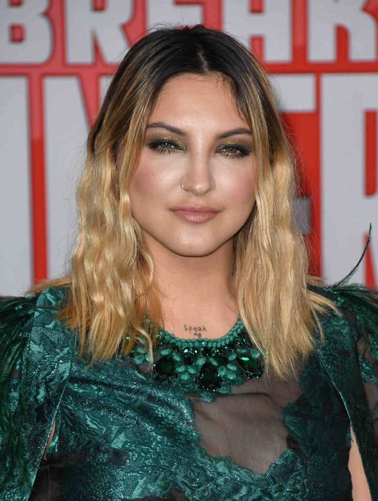 Julia Michaels