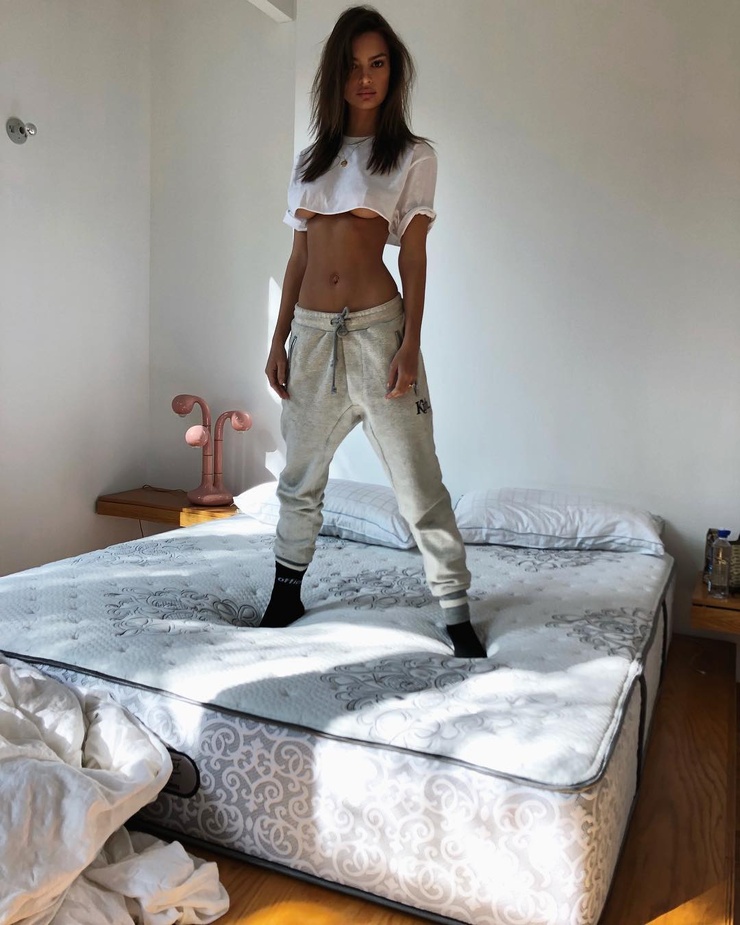 Emily Ratajkowski Emily Ratajkowski