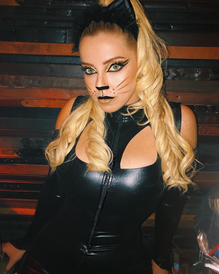 Violet Benson