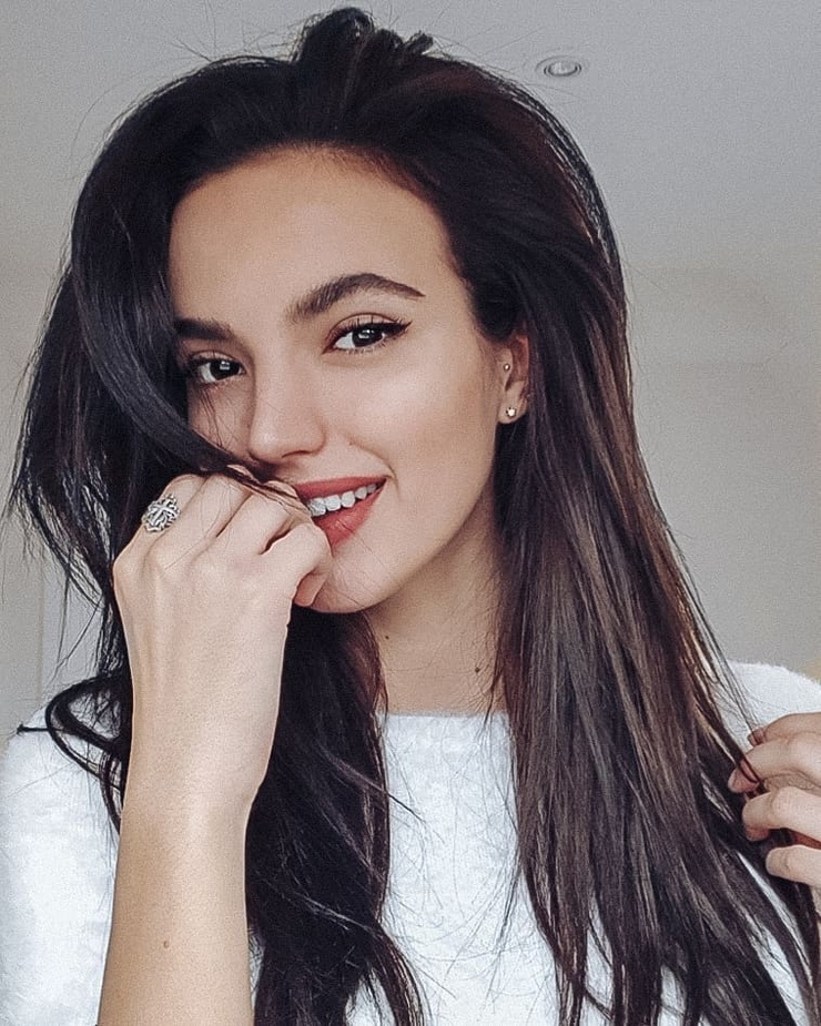 ana pirlog ana pirlog