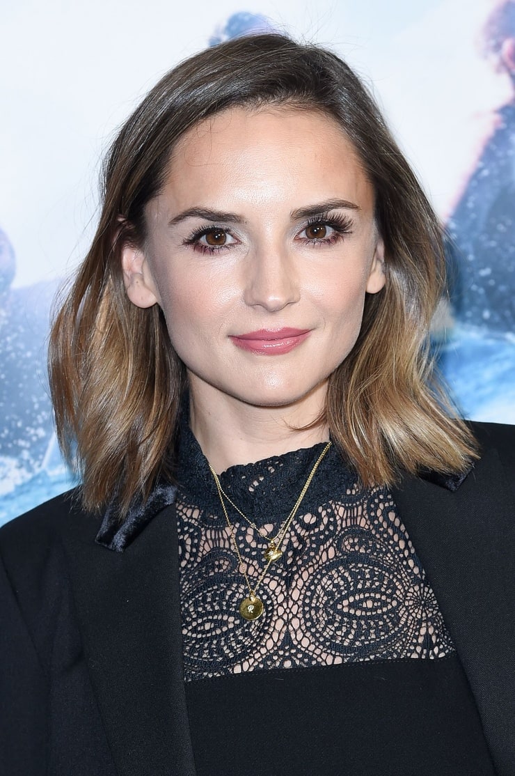 Rachael Leigh Cook