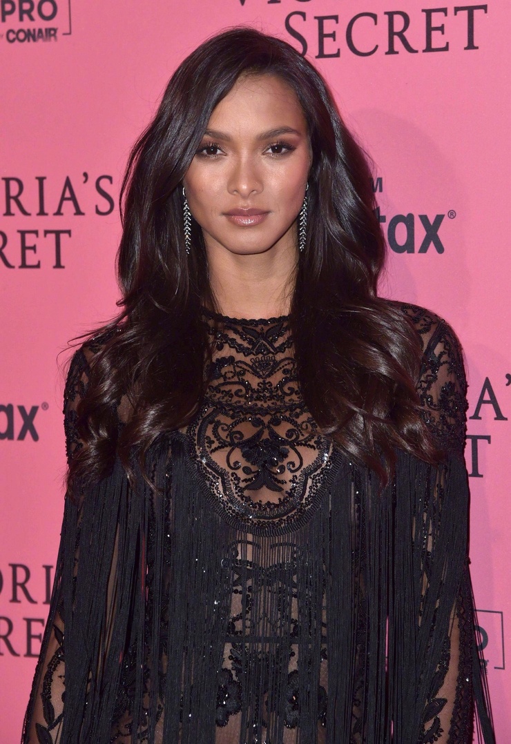 Lais Ribeiro Lais Ribeiro