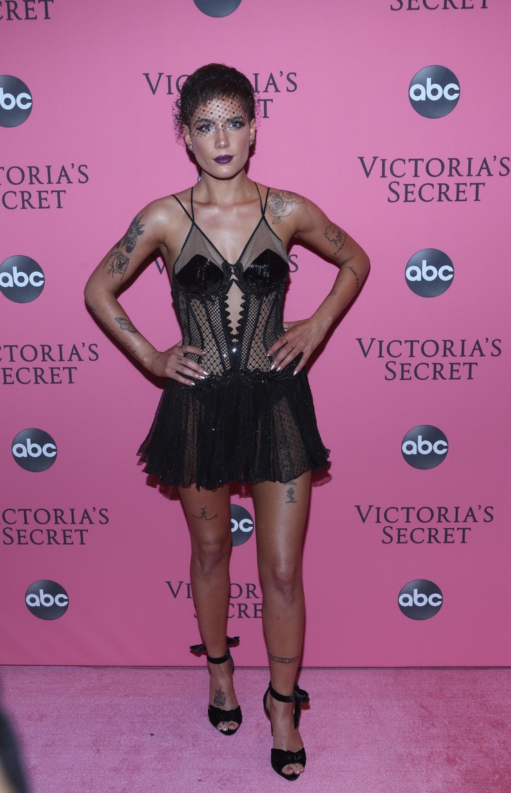 Halsey Halsey