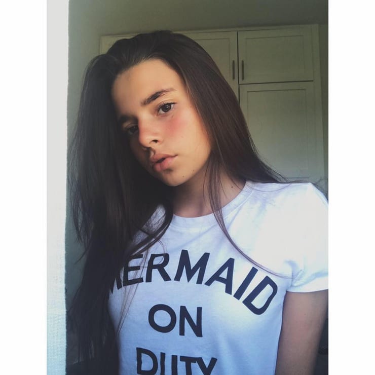 Aniah Braz Aniah Braz