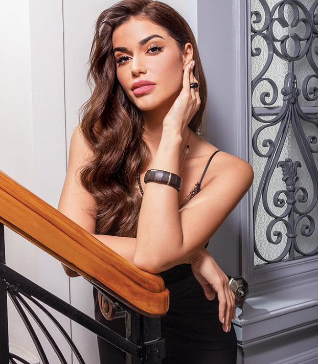 Ioanna Bella Ioanna Bella