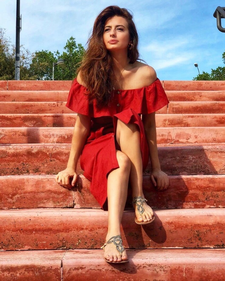 Aurora Carbonell
