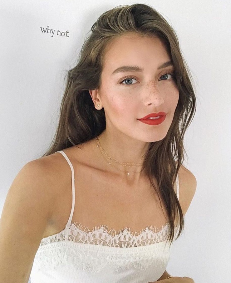 Jessica Clements Jessica Clements