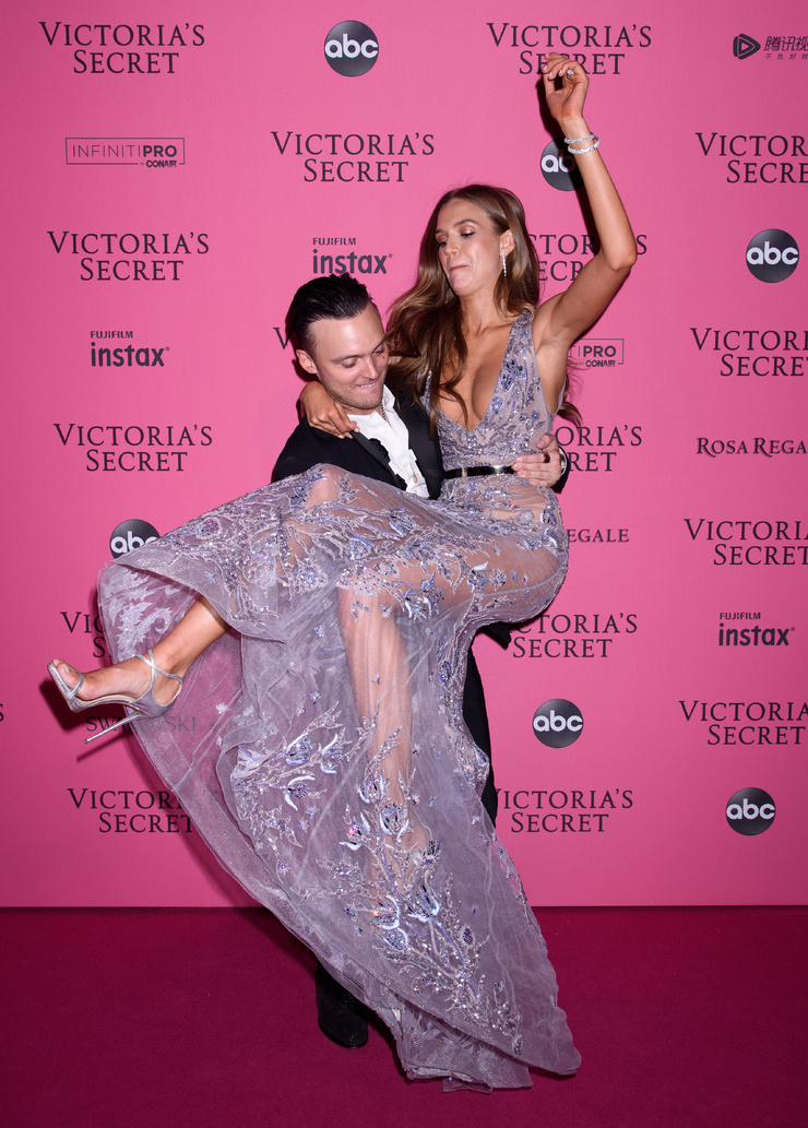 Josephine Skriver Josephine Skriver