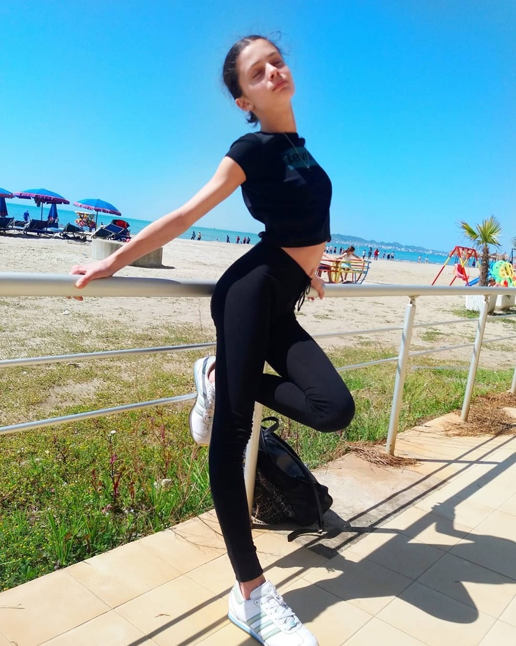 Andrea Adriana