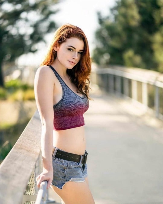 Sabrina Lynn