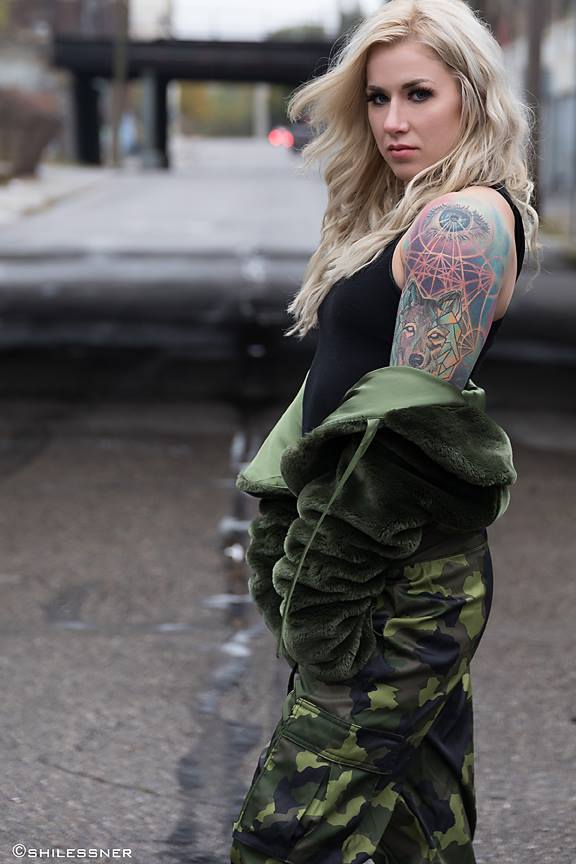 Amanda Bobby Cooper Amanda Bobby Cooper