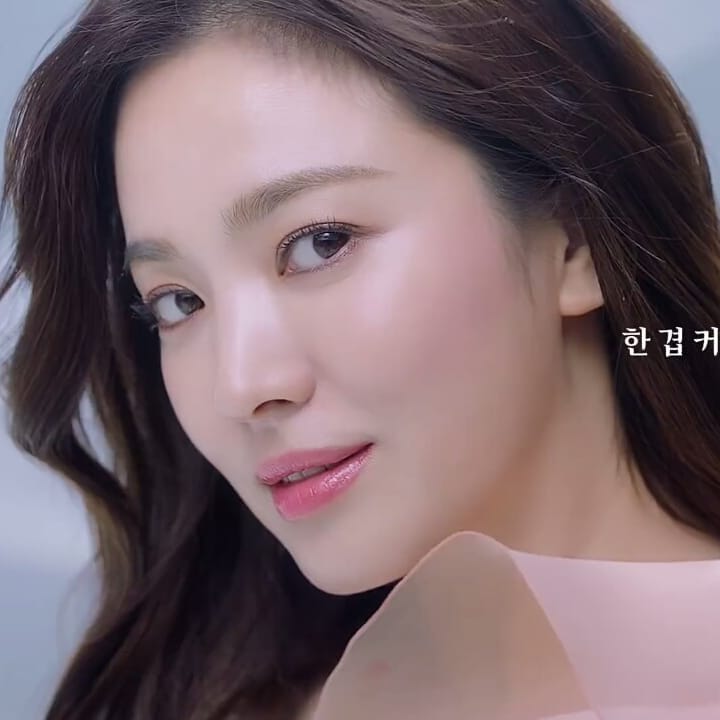 Hye-kyo Song Hye-kyo Song