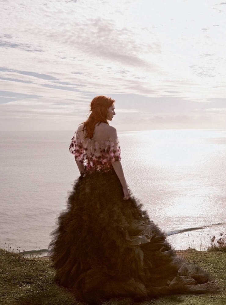 Eleanor Tomlinson Eleanor Tomlinson