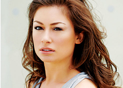 Leigh Arnold Leigh Arnold