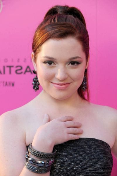 Jennifer Stone