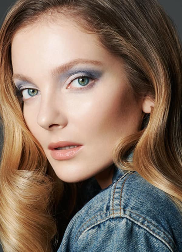Eniko Mihalik Eniko Mihalik