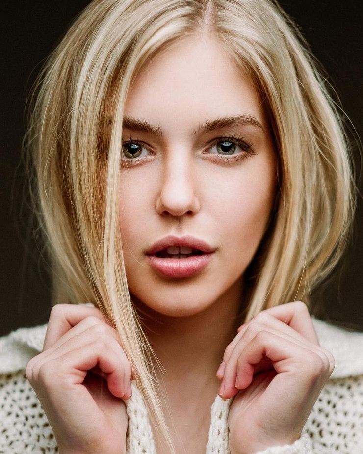 Gabby Thomas Gabby Thomas