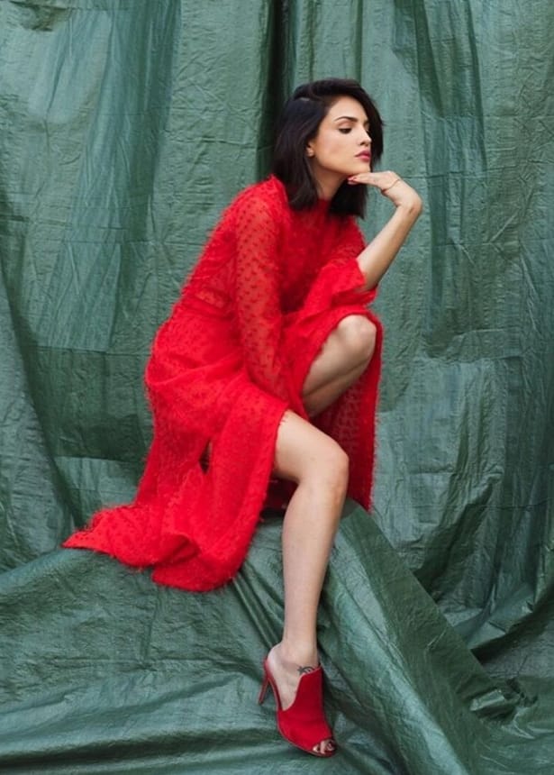 Eiza Gonzalez Eiza Gonzalez