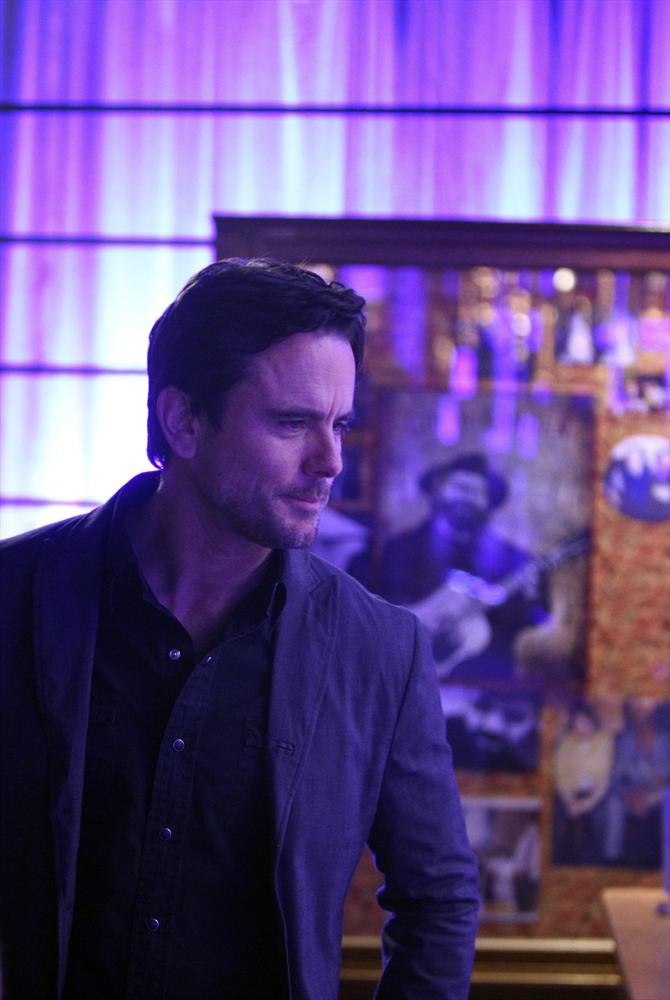 Charles Esten