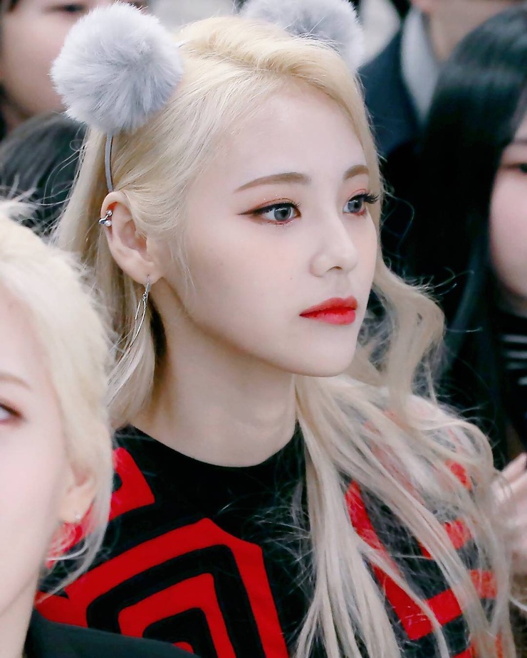 Jinsoul Jinsoul