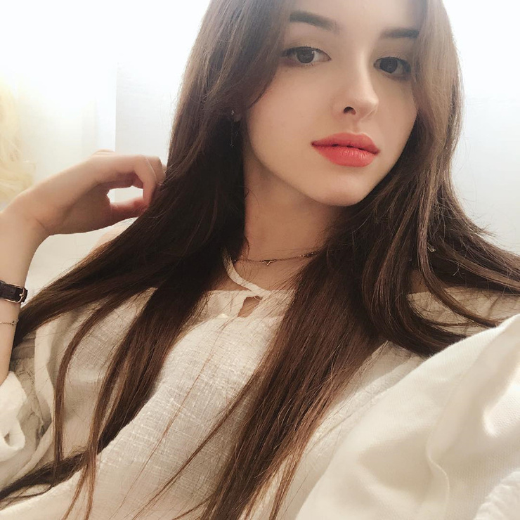 Elina Karimova Elina Karimova