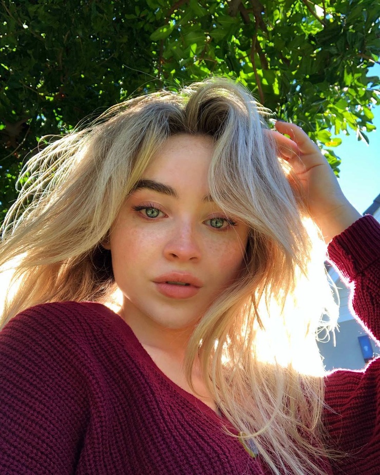 Sabrina Carpenter Sabrina Carpenter