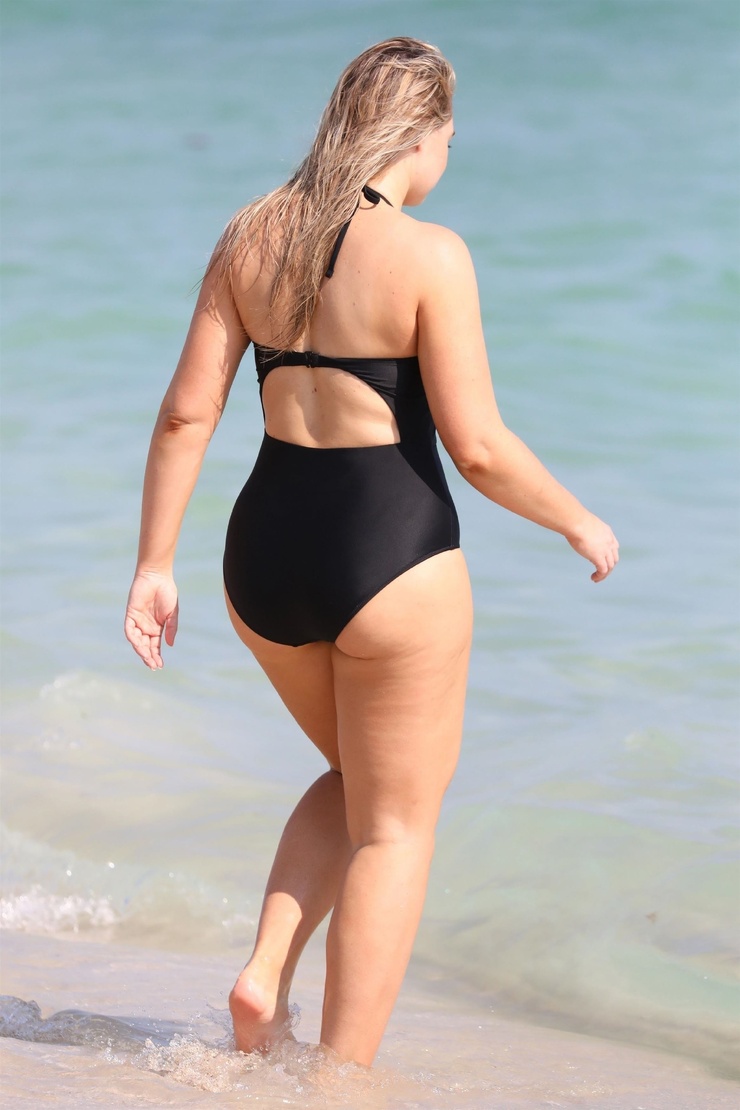 Iskra Lawrence