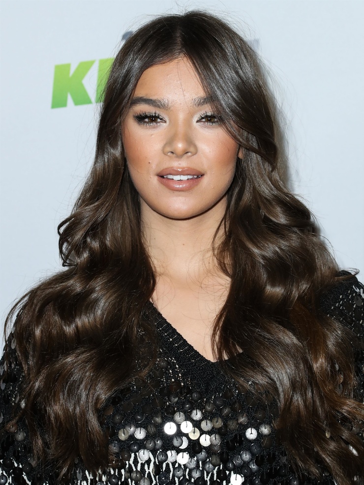 Hailee Steinfeld